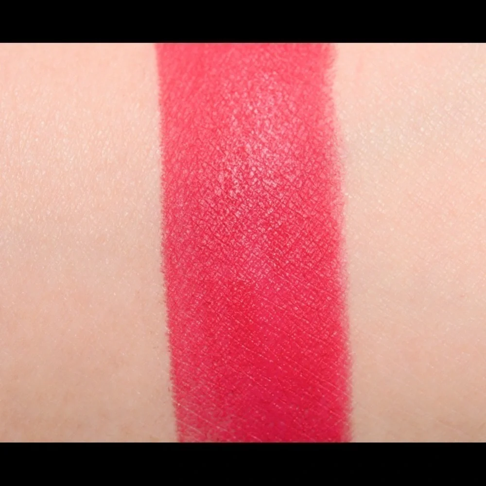 NIB MAC Retro Matte All Fired Up Lipstick